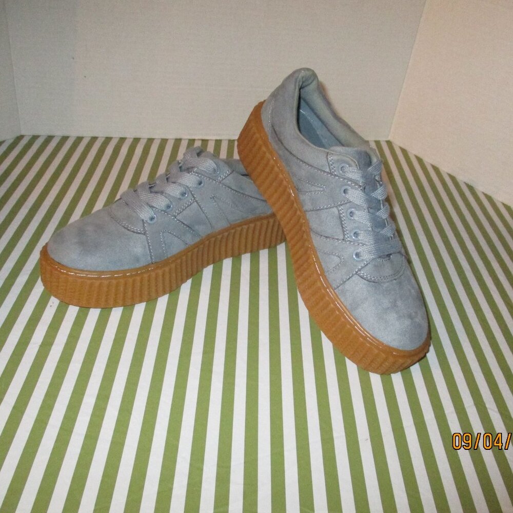 Indigo Rd. Sneakers - Picture 5 of 13